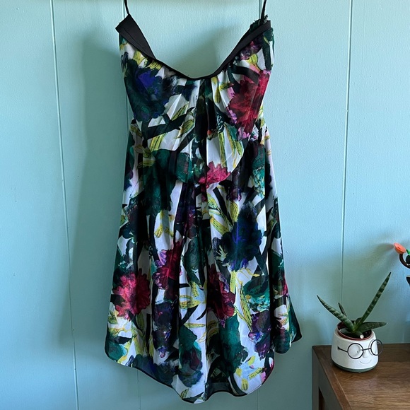 Strapless dress…very pretty - Picture 1 of 1